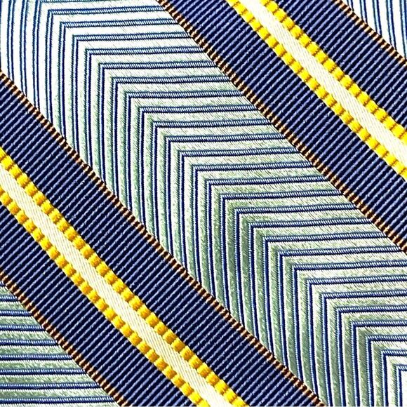 Jos. A. Bank Signature Gold Silk Tie - Picture 3 of 4